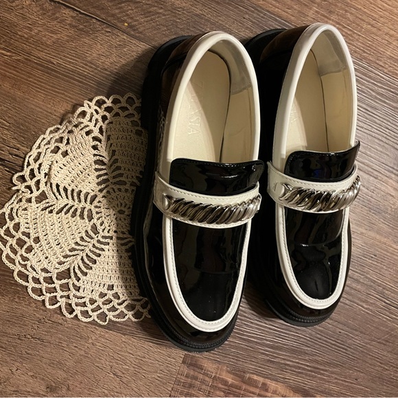 Zaynsia from Amazon.com Loafer Chunky Lug Sole Shoes very cool women 10M - Picture 5 of 8